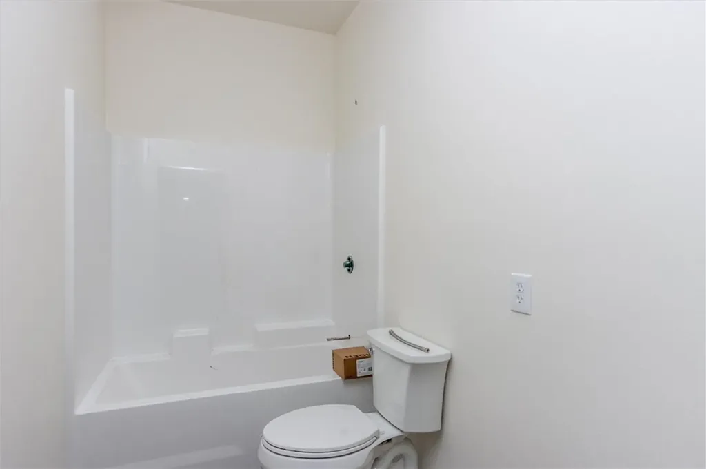 1020 5th Street E Roundup MT 59072