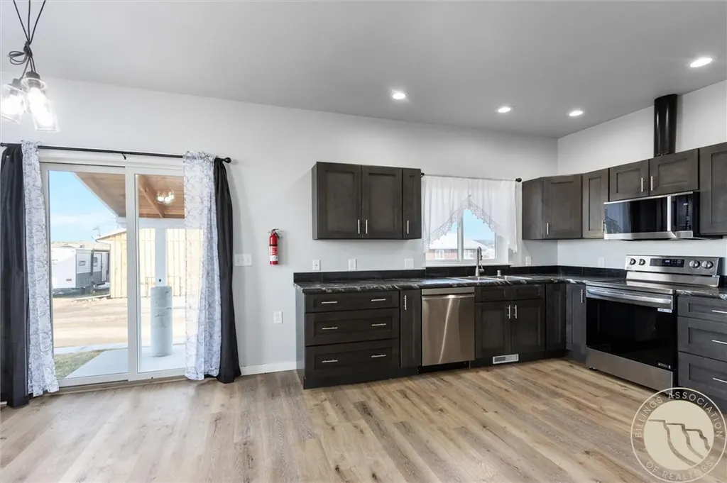 1020 5th Street E Roundup MT 59072