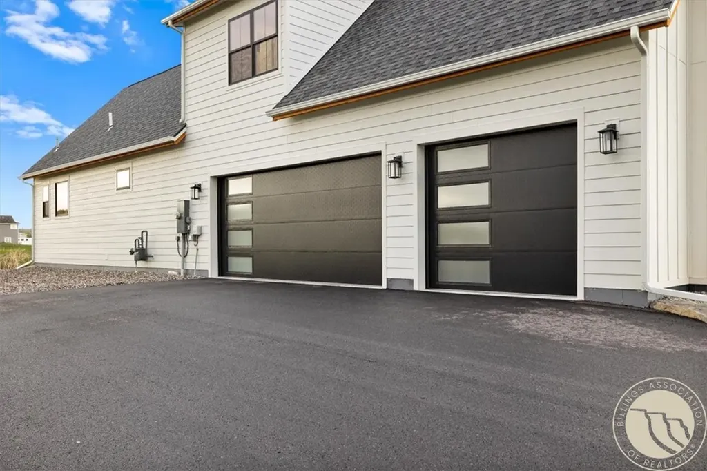 6113 Creek Crossing Road Billings MT 59106