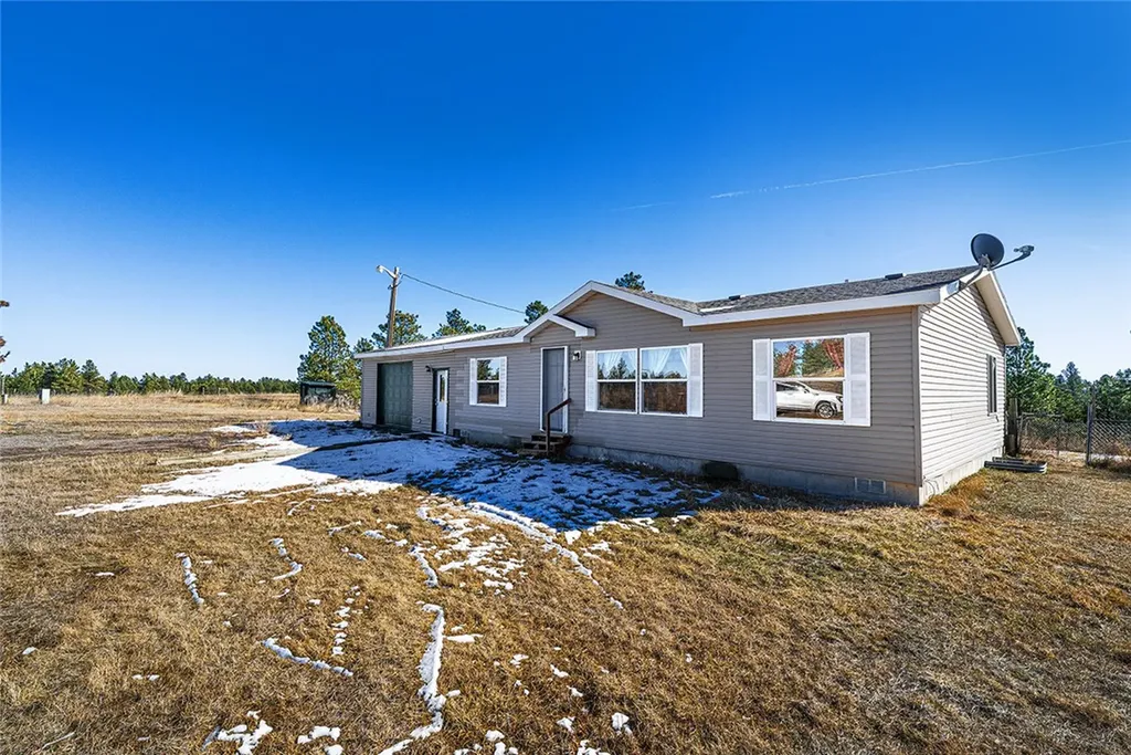 47 Mountain View Road Roundup MT 59072