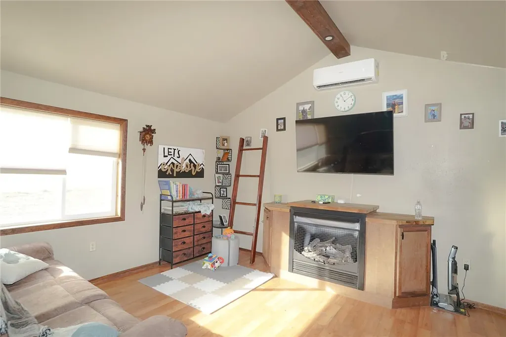 303 E Pryor Road Edgar MT 59026