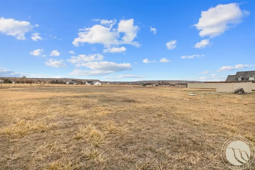 6933 Custer Avenue Billings MT 59106