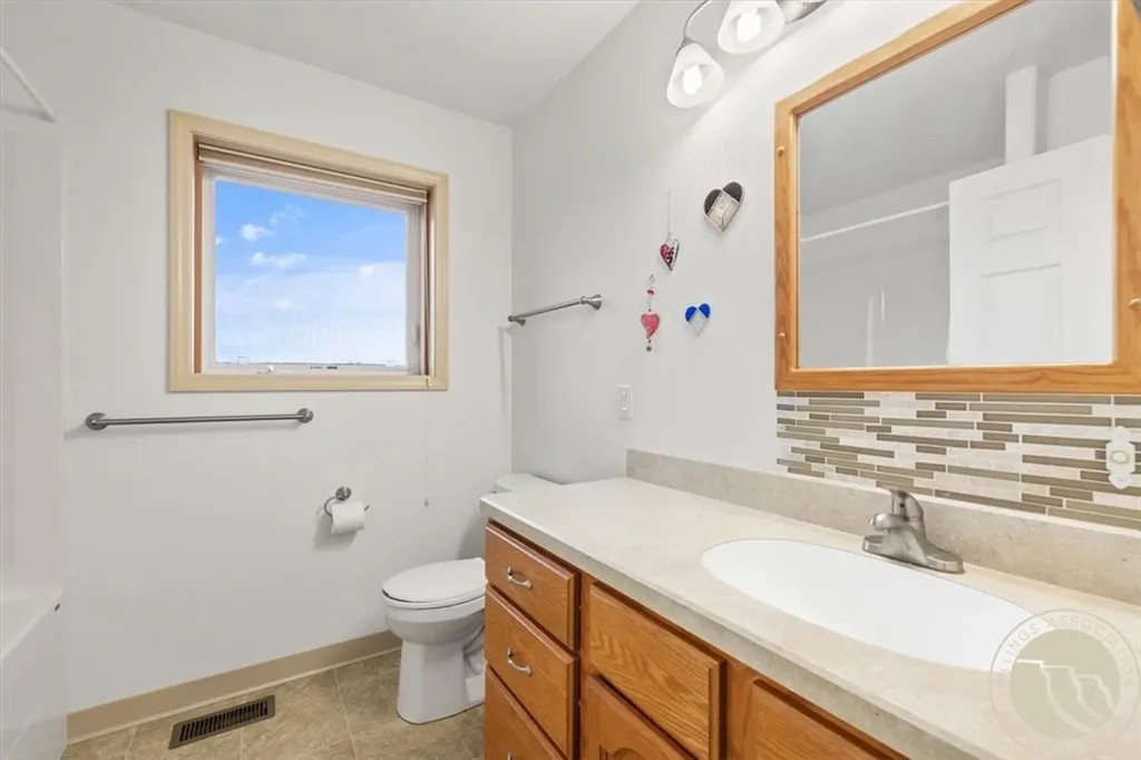 6933 Custer Avenue Billings MT 59106