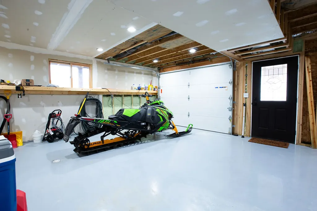 65 Spires View Lane Belfry MT 59008