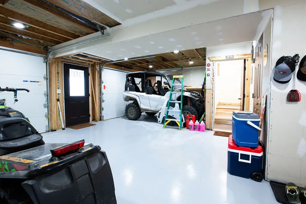 65 Spires View Lane Belfry MT 59008