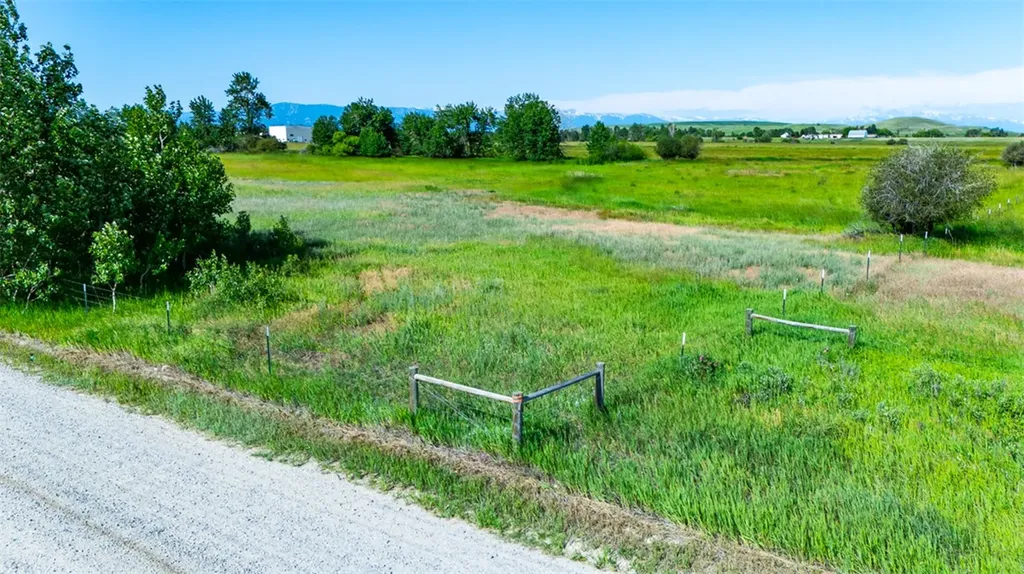 120 Cooney Road Roberts MT 59070