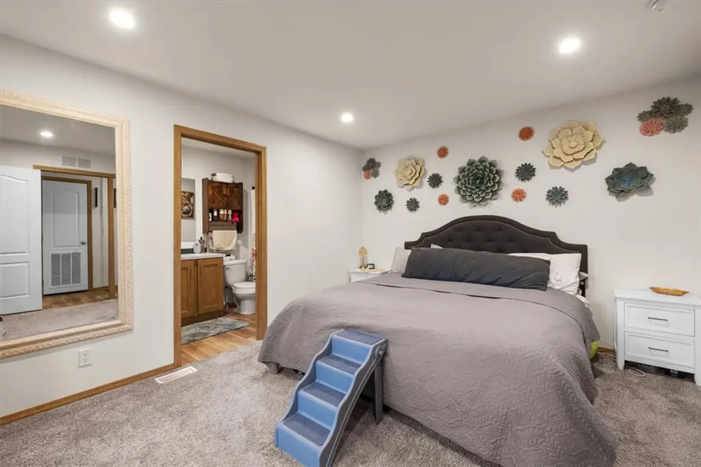 11 Queen Victoria Billings MT 59105