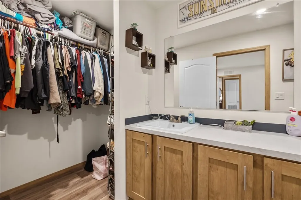11 Queen Victoria Billings MT 59105