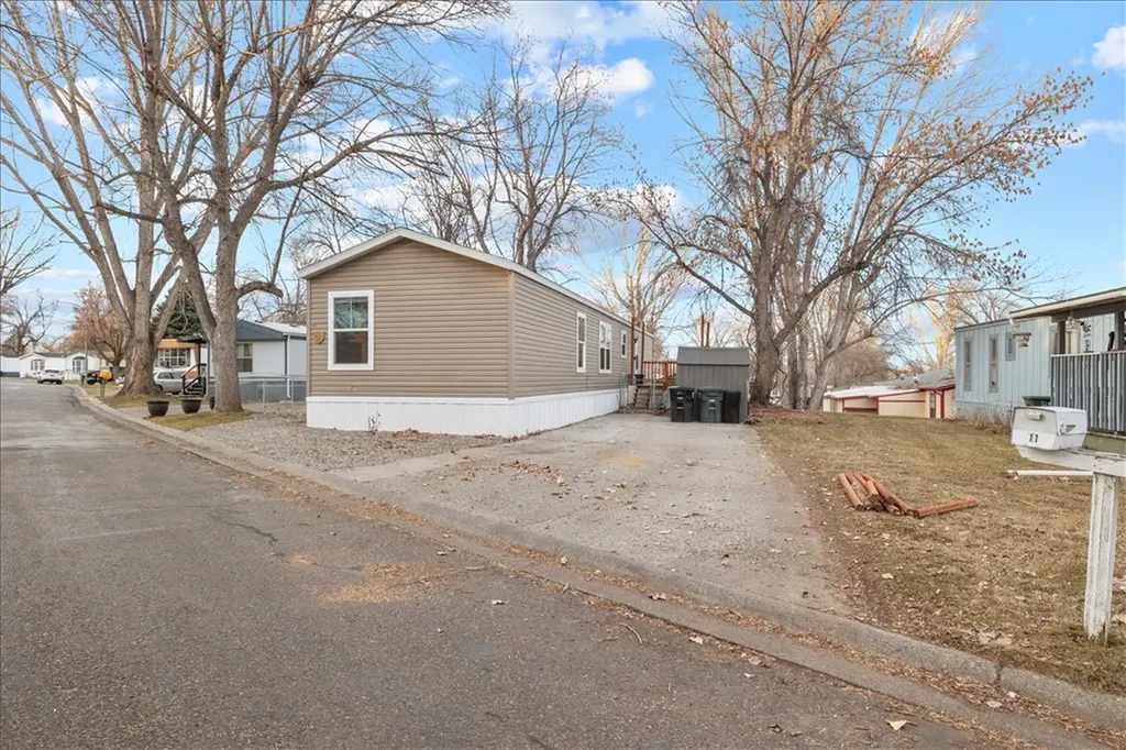 11 Queen Victoria Billings MT 59105