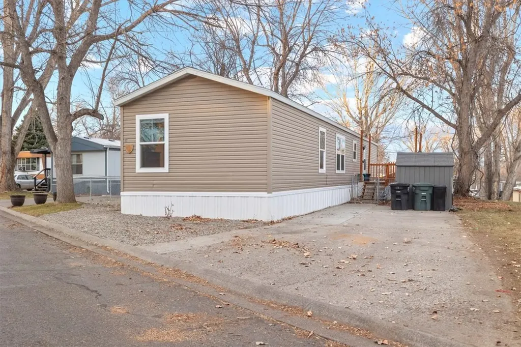 11 Queen Victoria Billings MT 59105