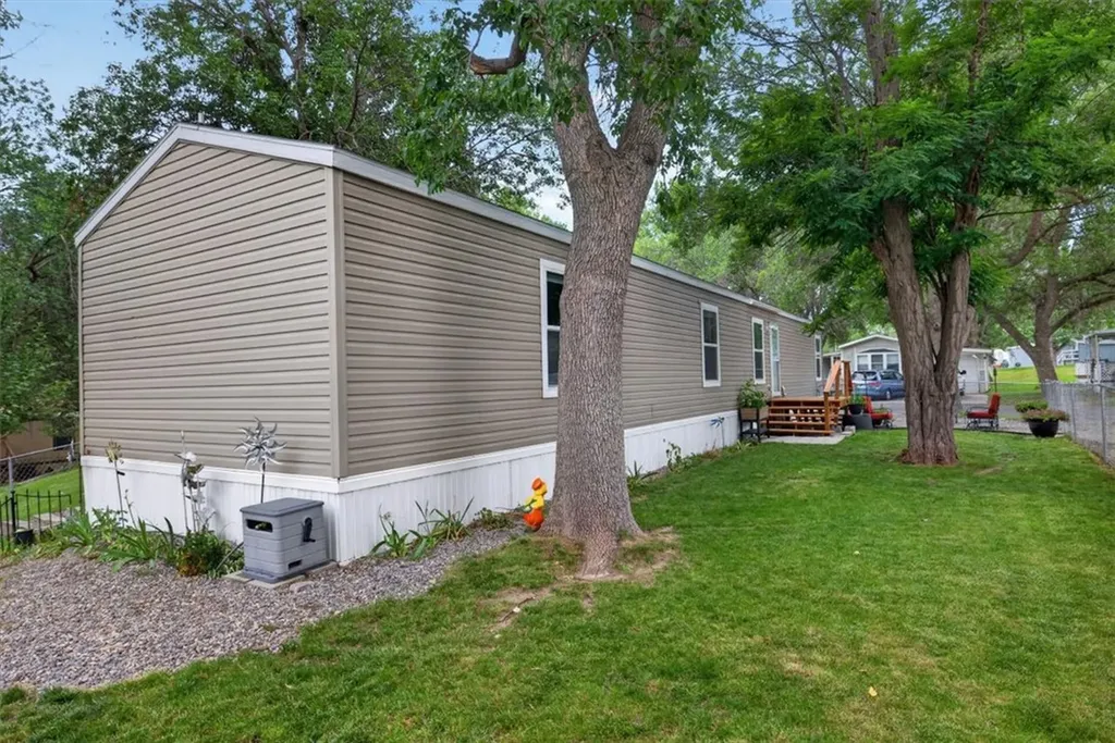 11 Queen Victoria Billings MT 59105