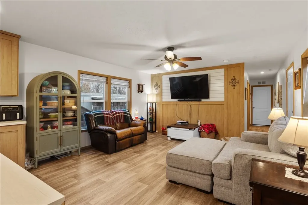 11 Queen Victoria Billings MT 59105