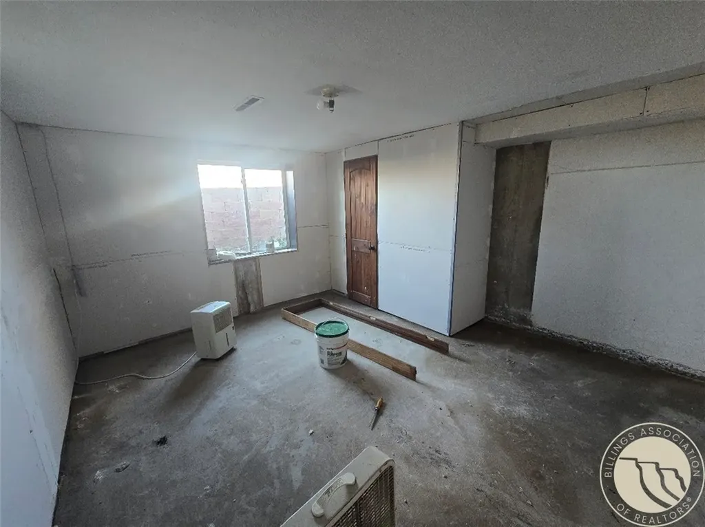 509 S 4th Street W Baker MT 59313