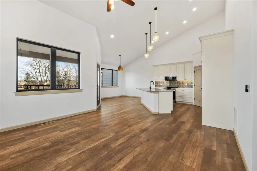 2 Pineridge Circle #1 Red Lodge MT 59068