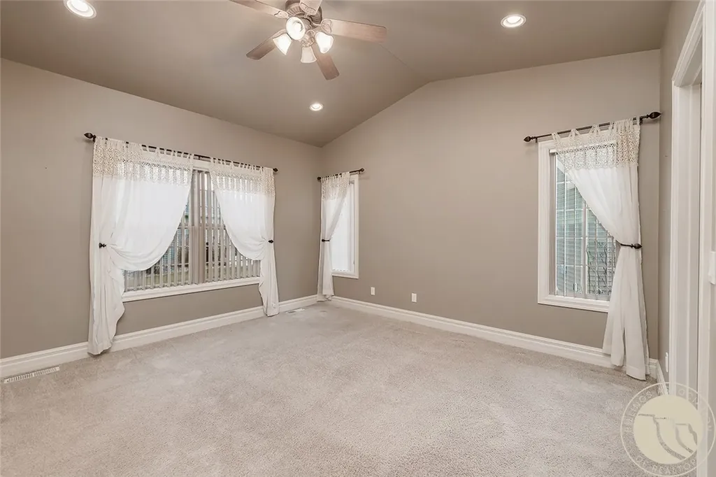 5827 Foxtail Loop S Billings MT 59106