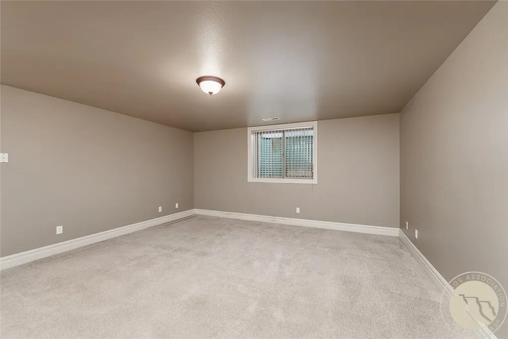 5827 Foxtail Loop S Billings MT 59106