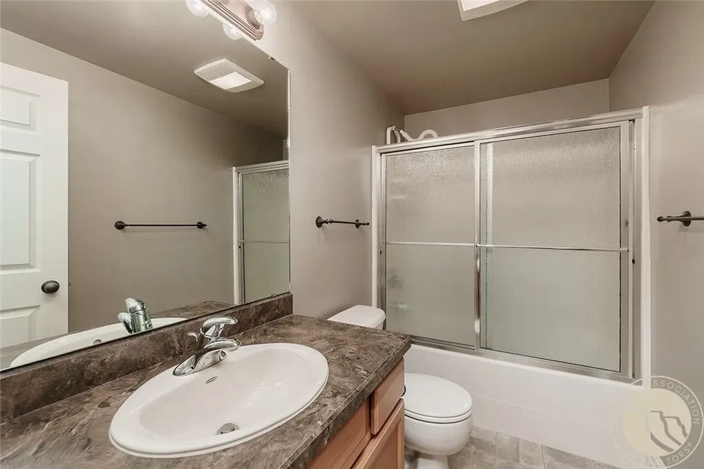 5827 Foxtail Loop S Billings MT 59106