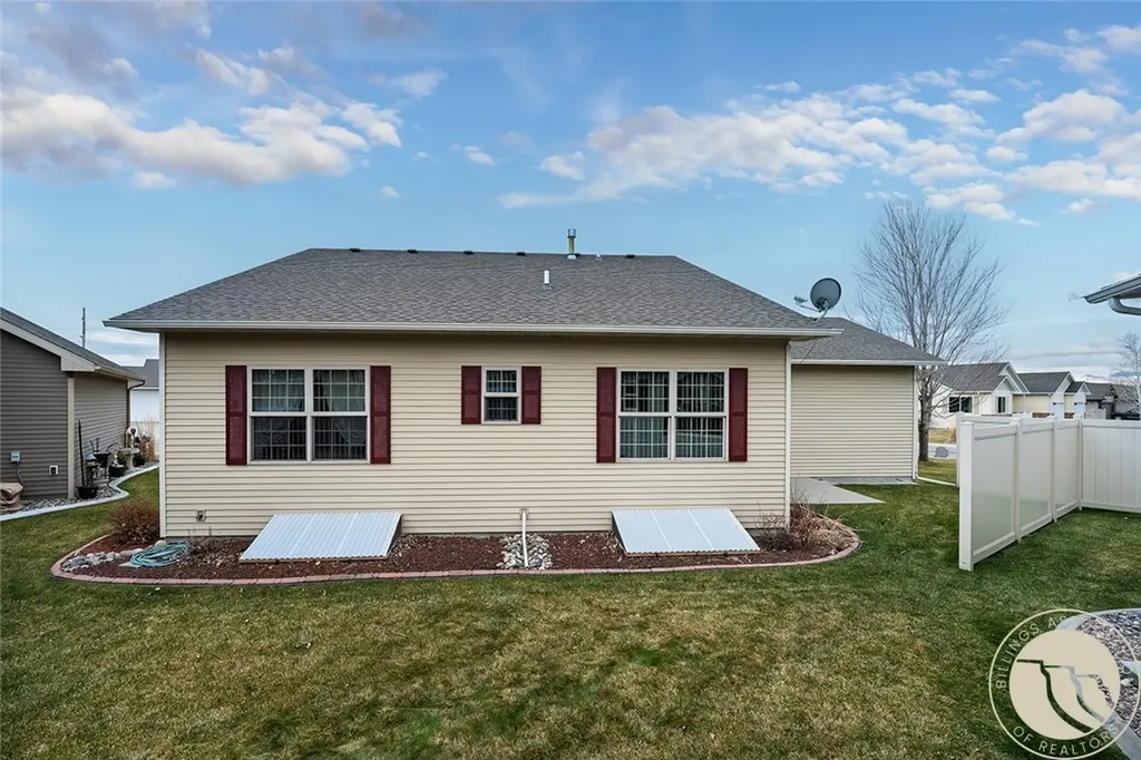 5827 Foxtail Loop S Billings MT 59106