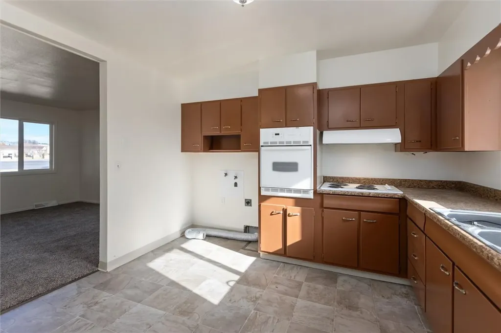 1736-1740 Broadwater Avenue Billings MT 59102