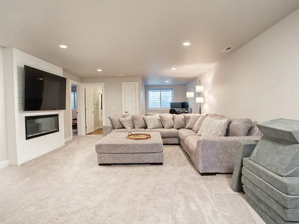 6705 Skycrest Drive Billings MT 59106