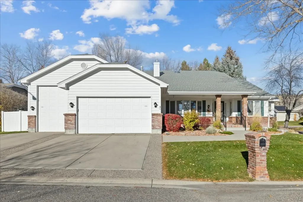 13 Stanford Court Billings MT 59102