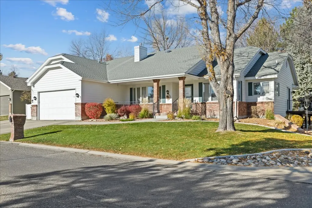 13 Stanford Court Billings MT 59102