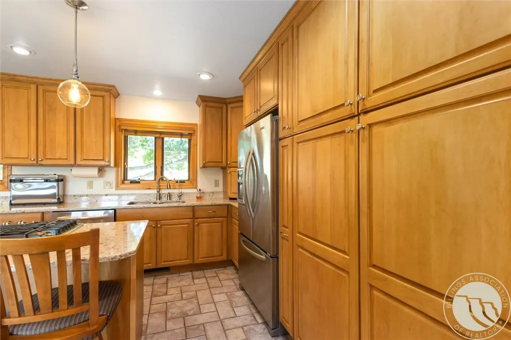 1251 Chipper Lane Huntley MT 59037