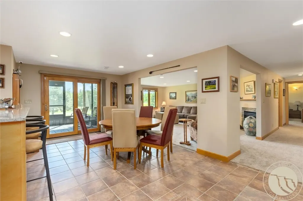 1251 Chipper Lane Huntley MT 59037