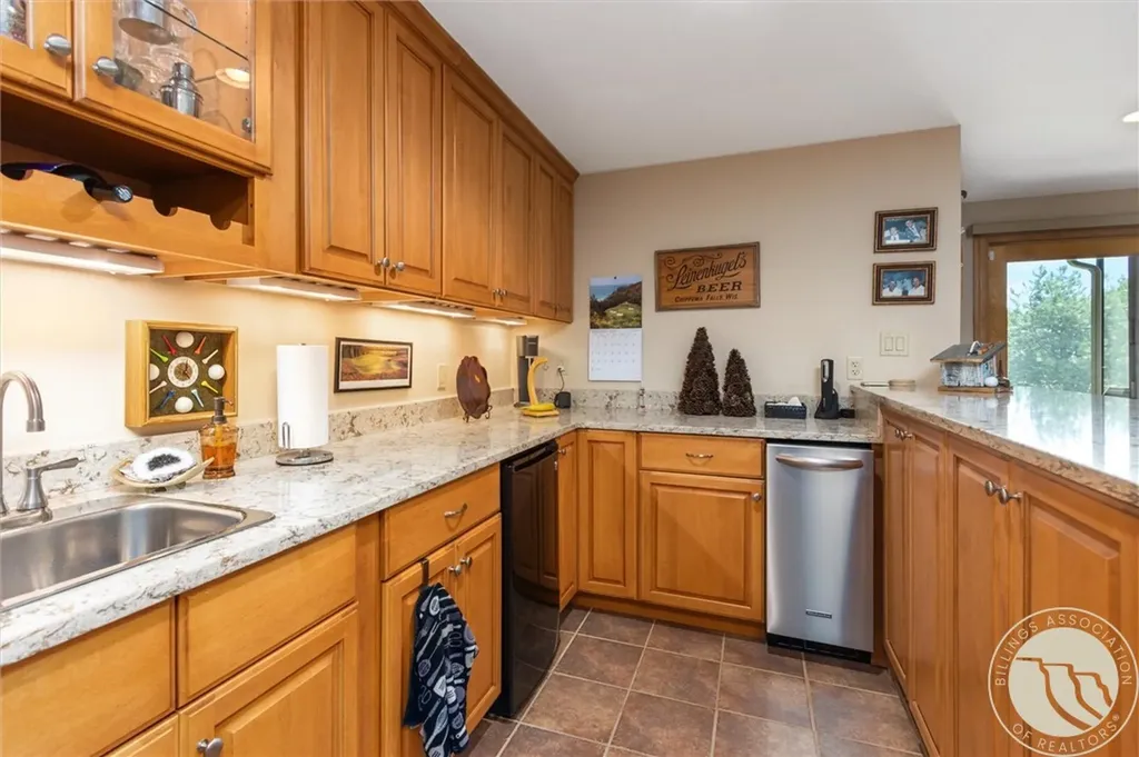 1251 Chipper Lane Huntley MT 59037