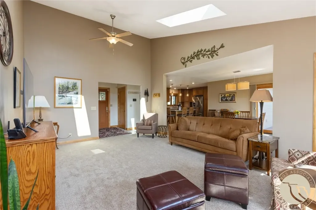 1251 Chipper Lane Huntley MT 59037