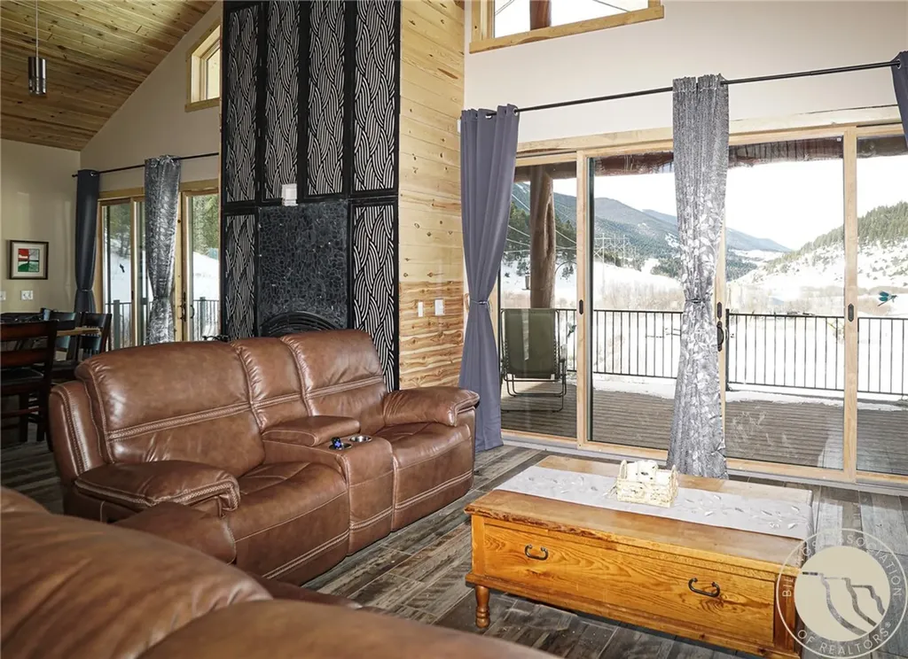 6 North Fork Sage Creek Road Bridger MT 59014