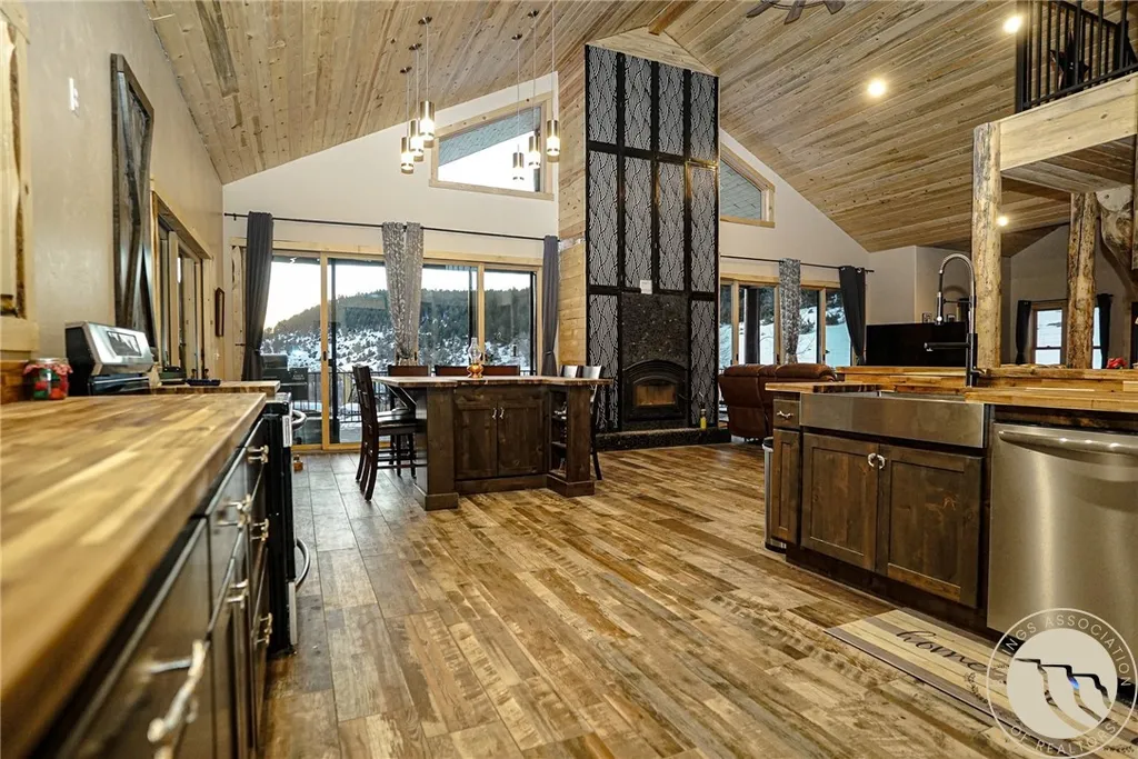 6 North Fork Sage Creek Road Bridger MT 59014