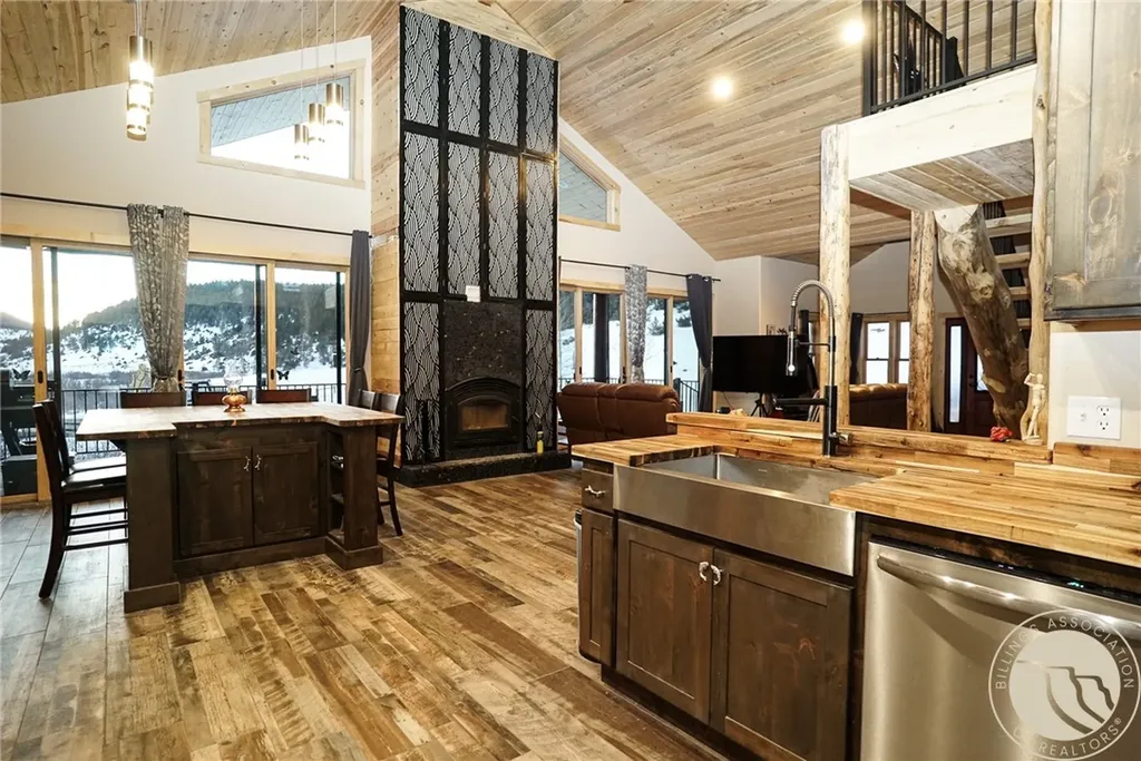 6 North Fork Sage Creek Road Bridger MT 59014