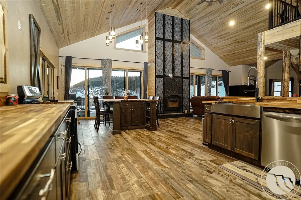 6 North Fork Sage Creek Road Bridger MT 59014