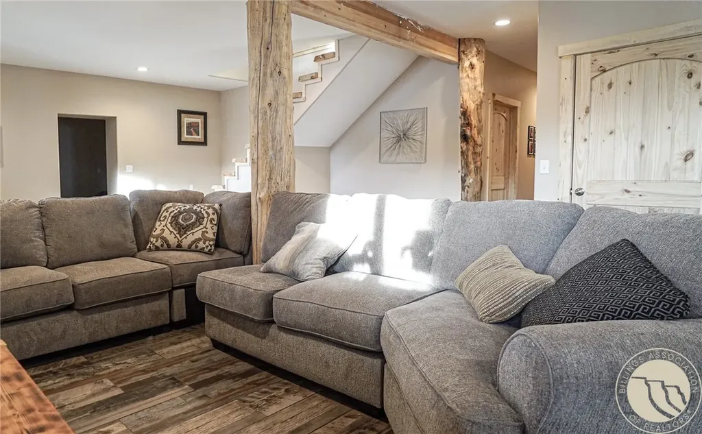 6 North Fork Sage Creek Road Bridger MT 59014