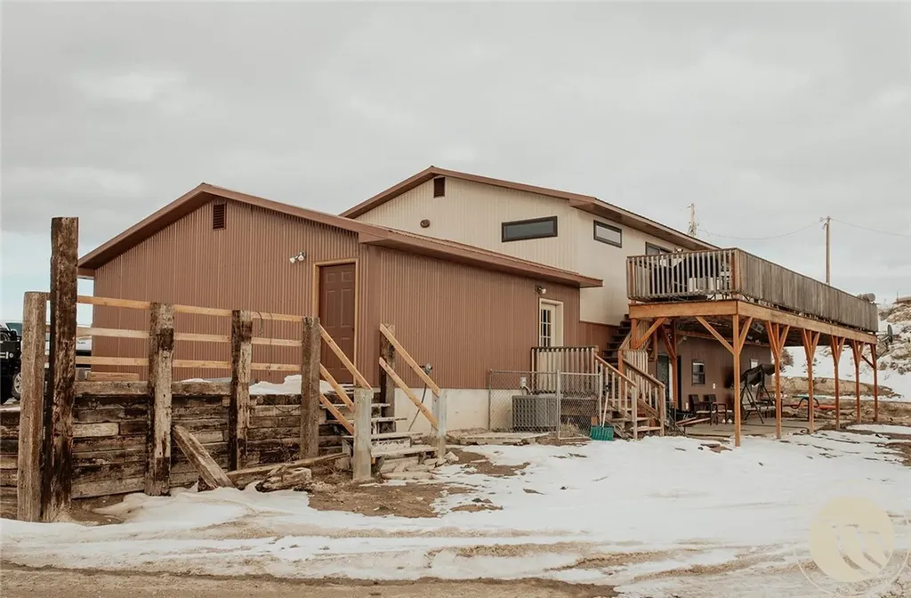 154 Old Divide Road Roundup MT 59072