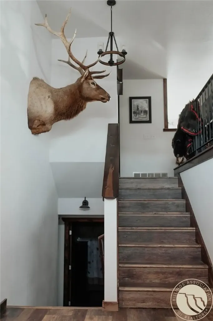 154 Old Divide Road Roundup MT 59072