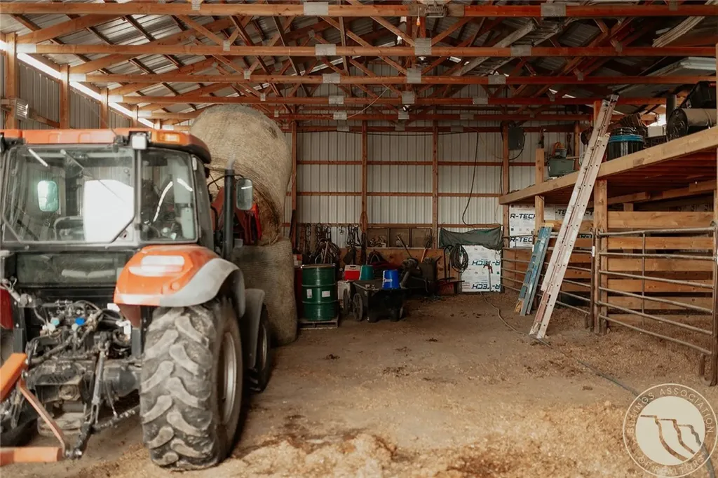 154 Old Divide Road Roundup MT 59072