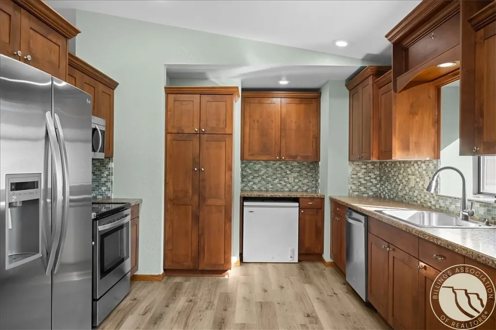 2225 Rosebud Drive Billings MT 59102