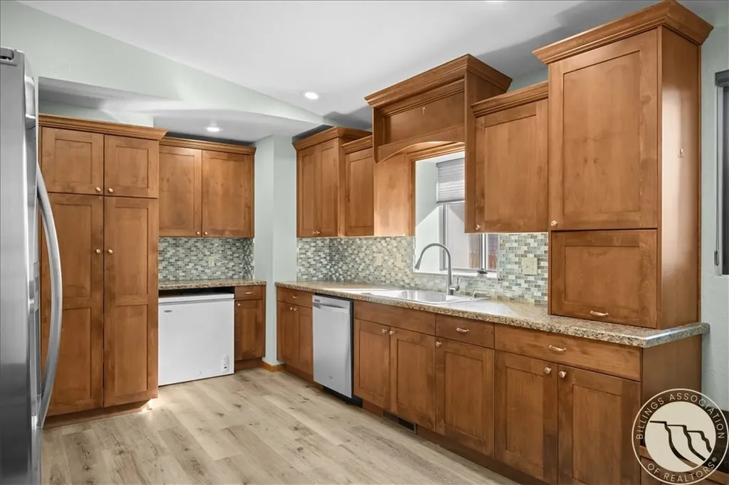 2225 Rosebud Drive Billings MT 59102