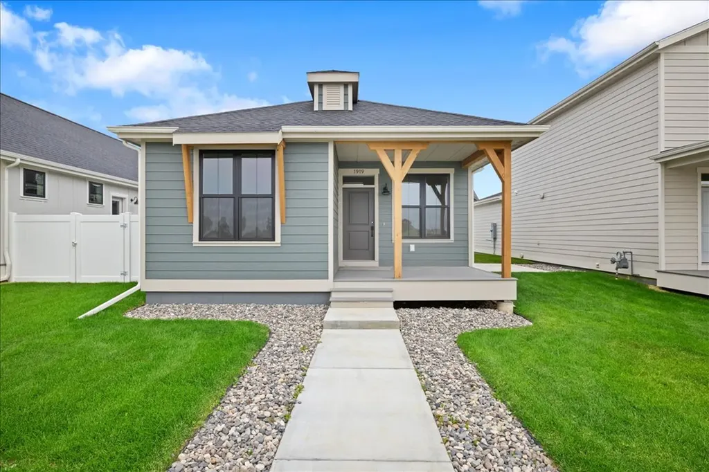 1919 St. Peter Lane Billings MT 59101