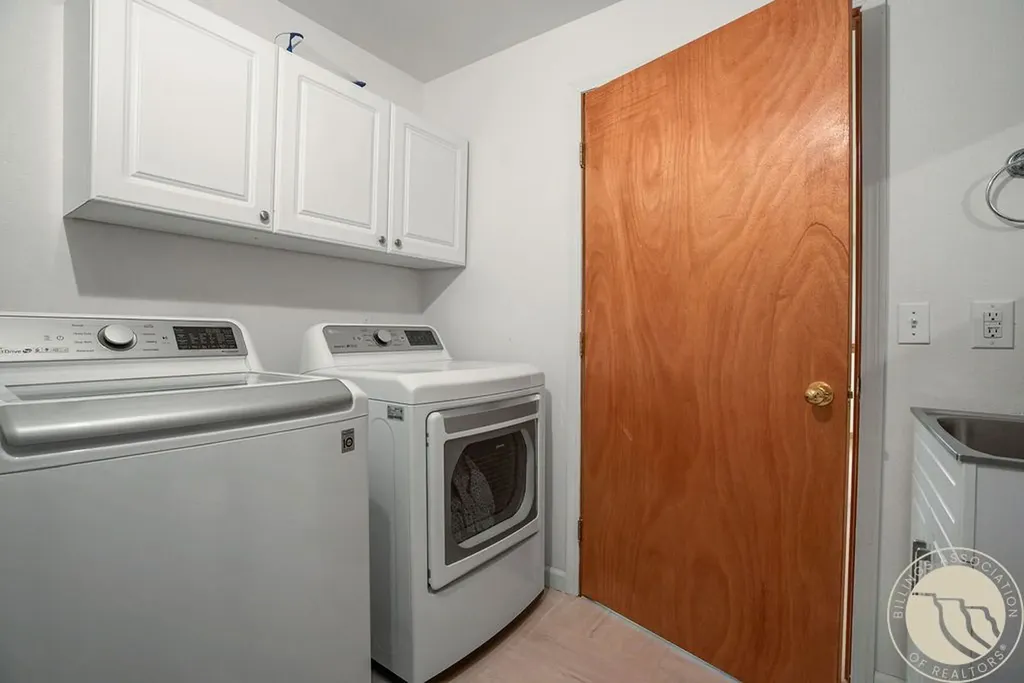 15 Rimrock Drive Bridger MT 59014