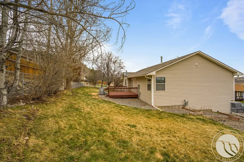 15 Rimrock Drive Bridger MT 59014