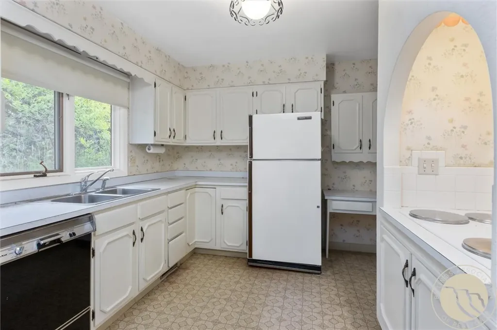 1323 Granite Billings MT 59102