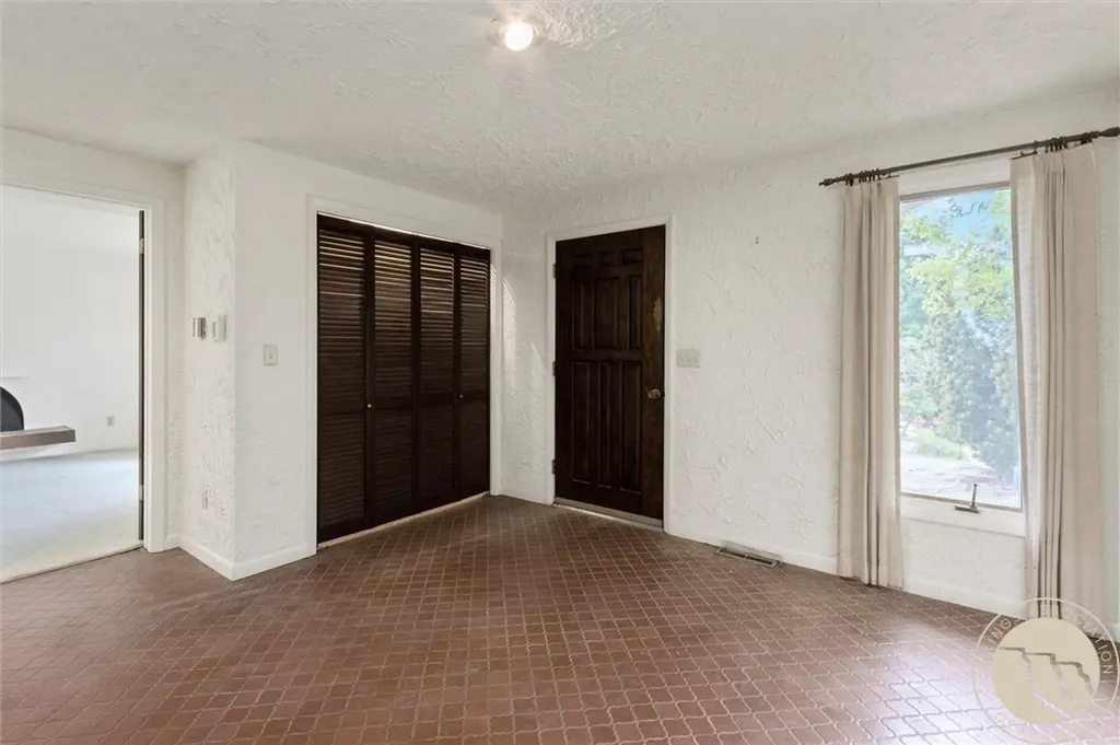 1323 Granite Billings MT 59102