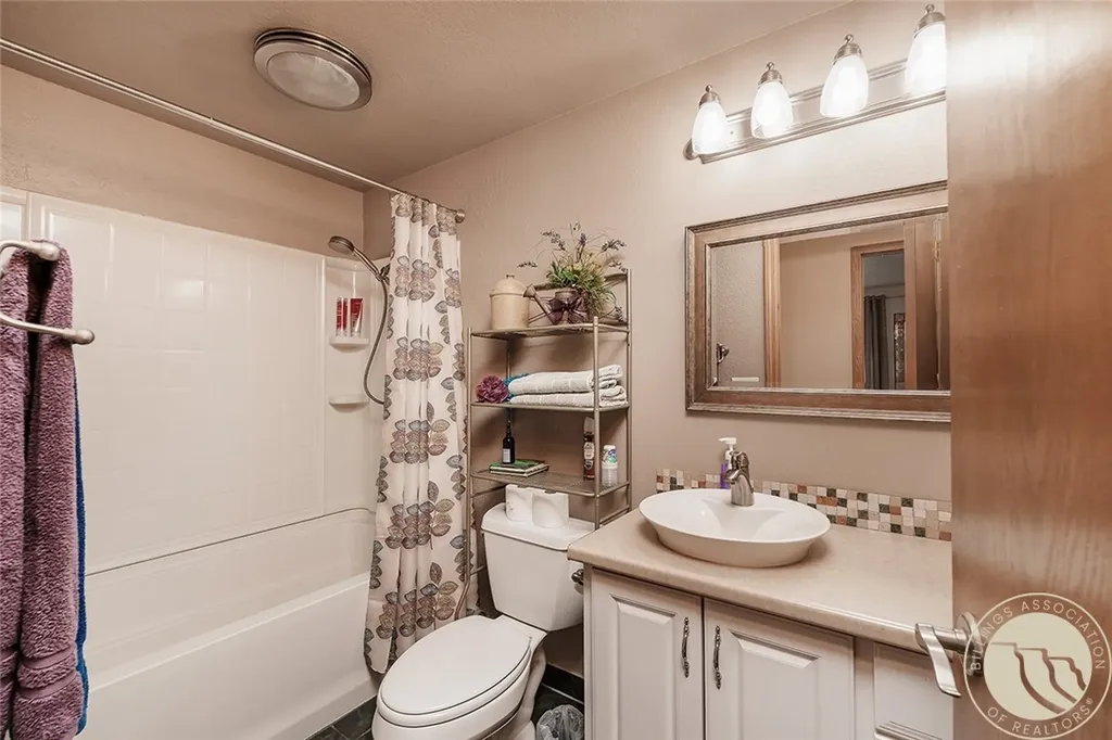 153 W Hilltop Road Billings MT 59105