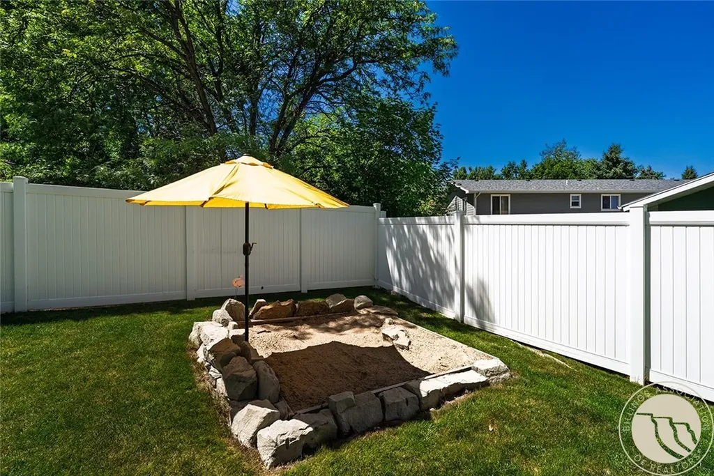 153 W Hilltop Road Billings MT 59105