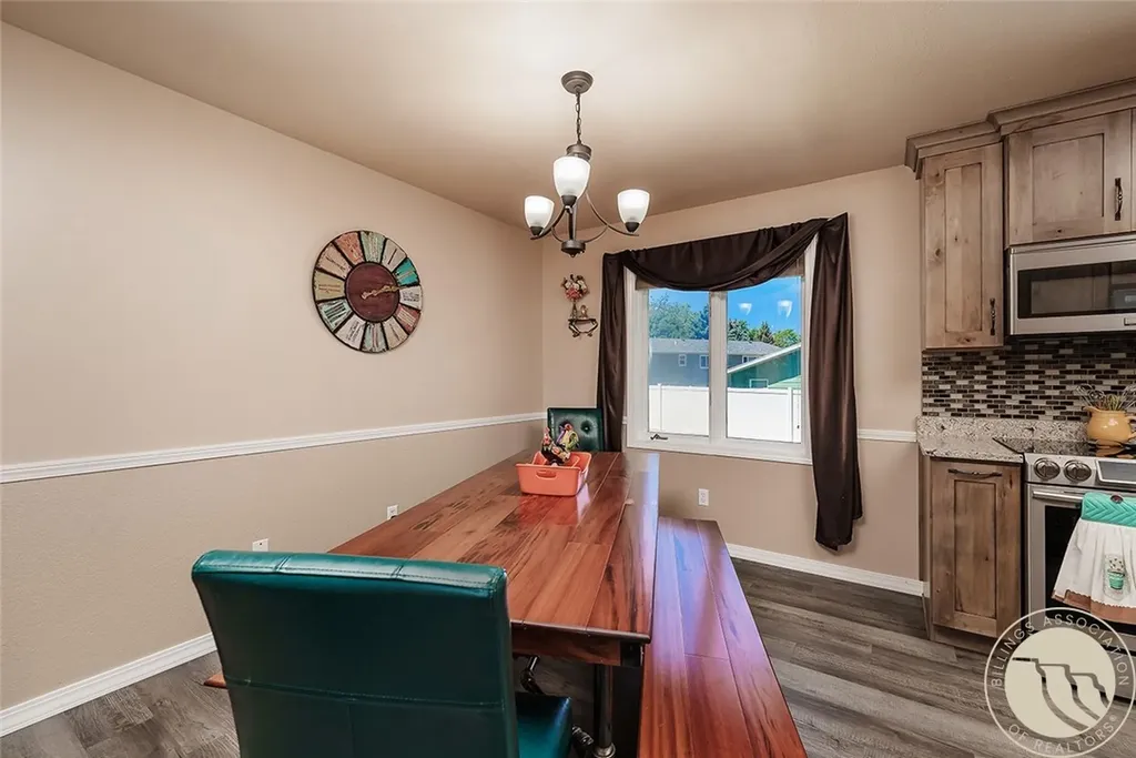 153 W Hilltop Road Billings MT 59105