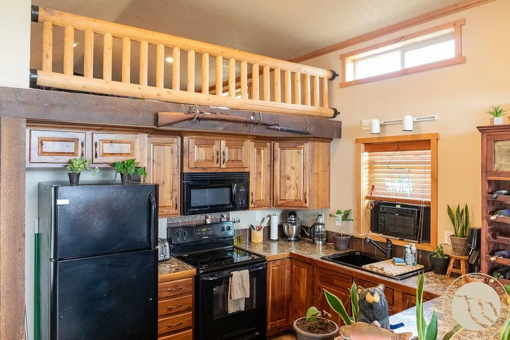 16 Wilson Lane Roberts MT 59070