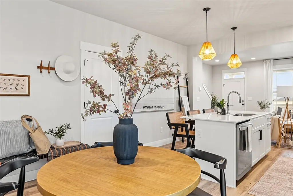 1933 Street Peter Lane Billings MT 59101